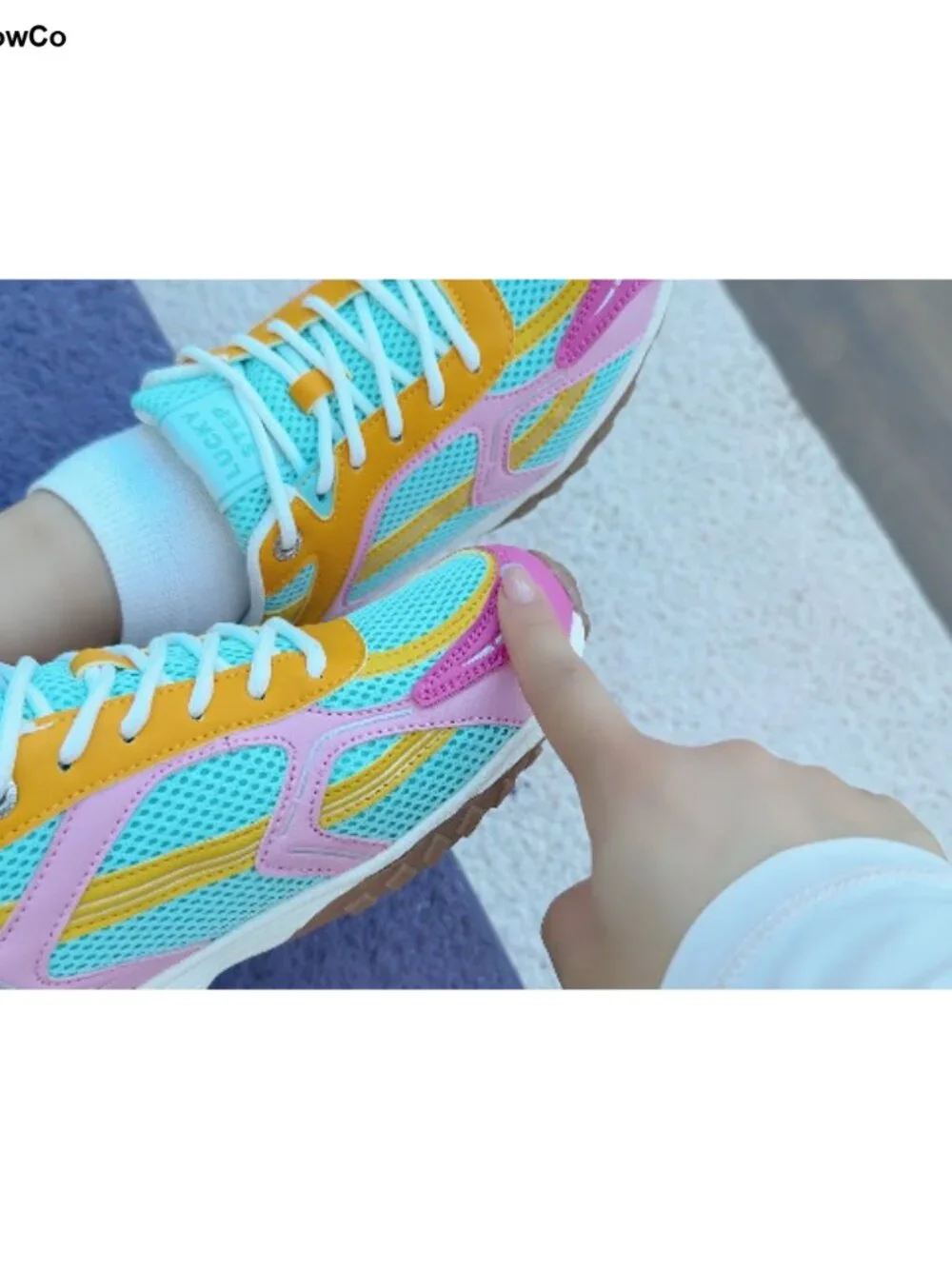 N/A women fashion